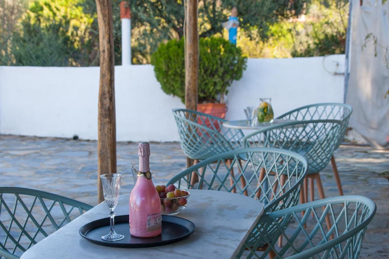 Angelos Studios Vromolimnos Buitenkant foto