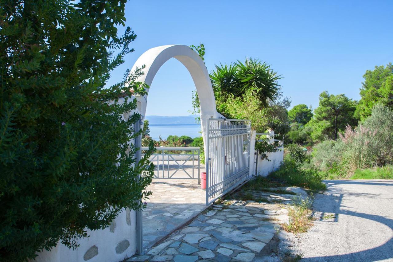 Angelos Studios Vromolimnos Buitenkant foto
